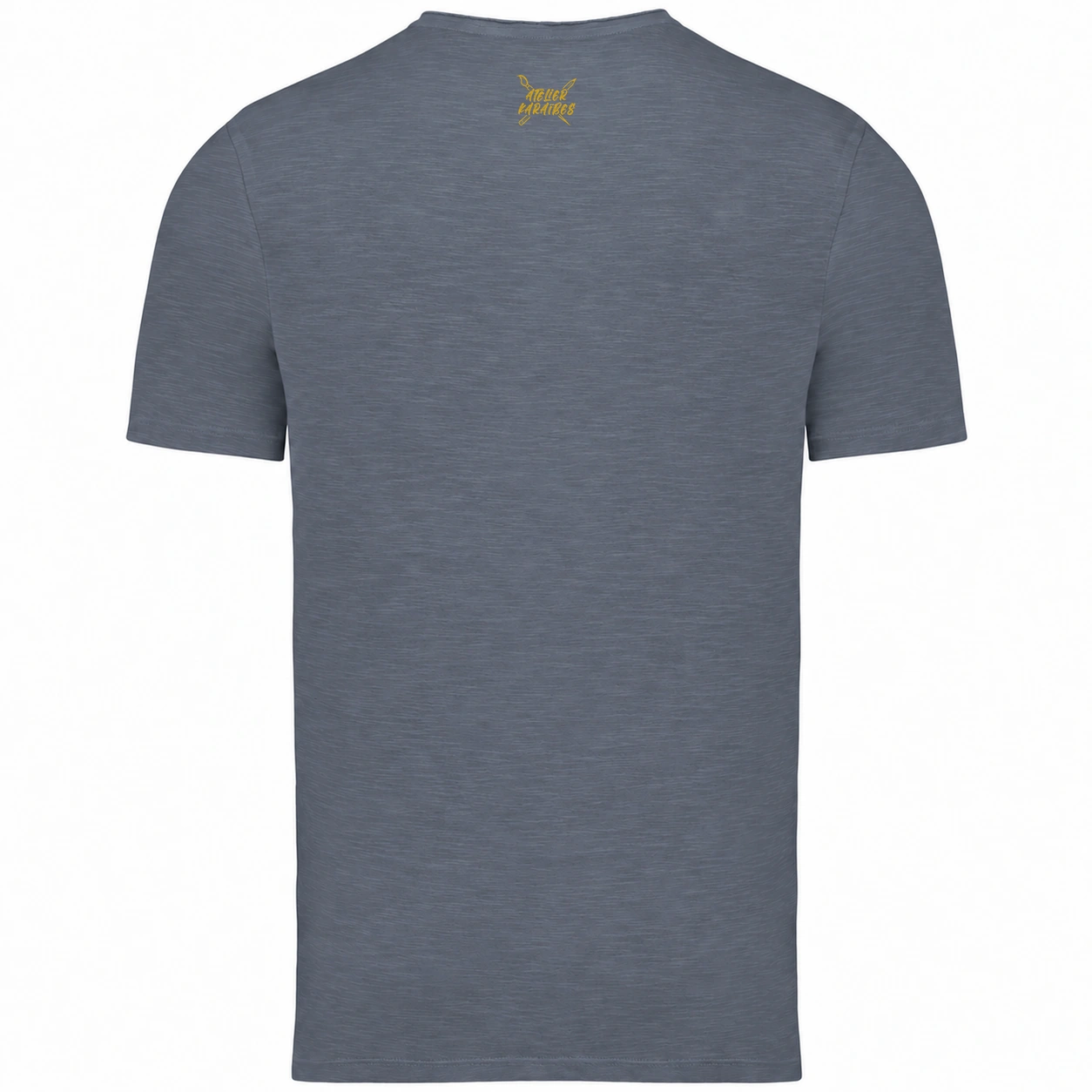 Dos du T-shirt col V Mineral Grey : logo Atelier Karaïbes en jaune moutarde à l’extérieur, sous le col